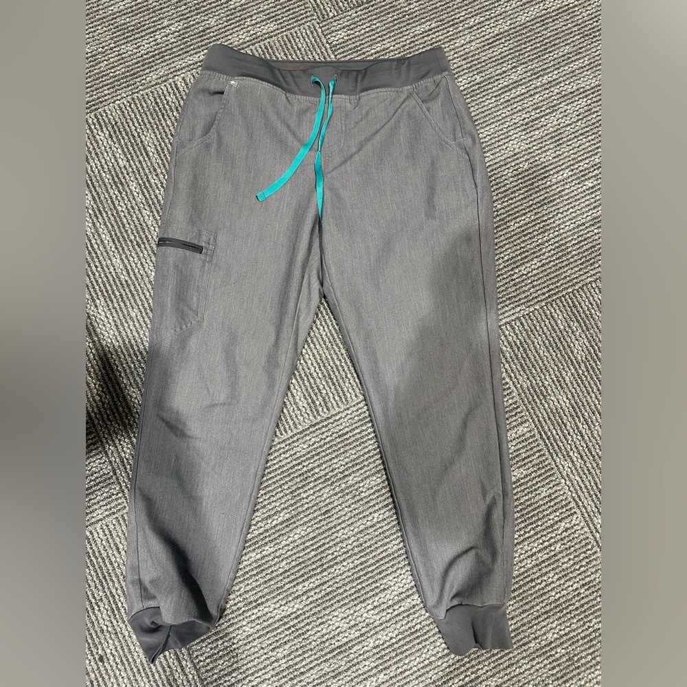 Gray Women’s Fig Joggers